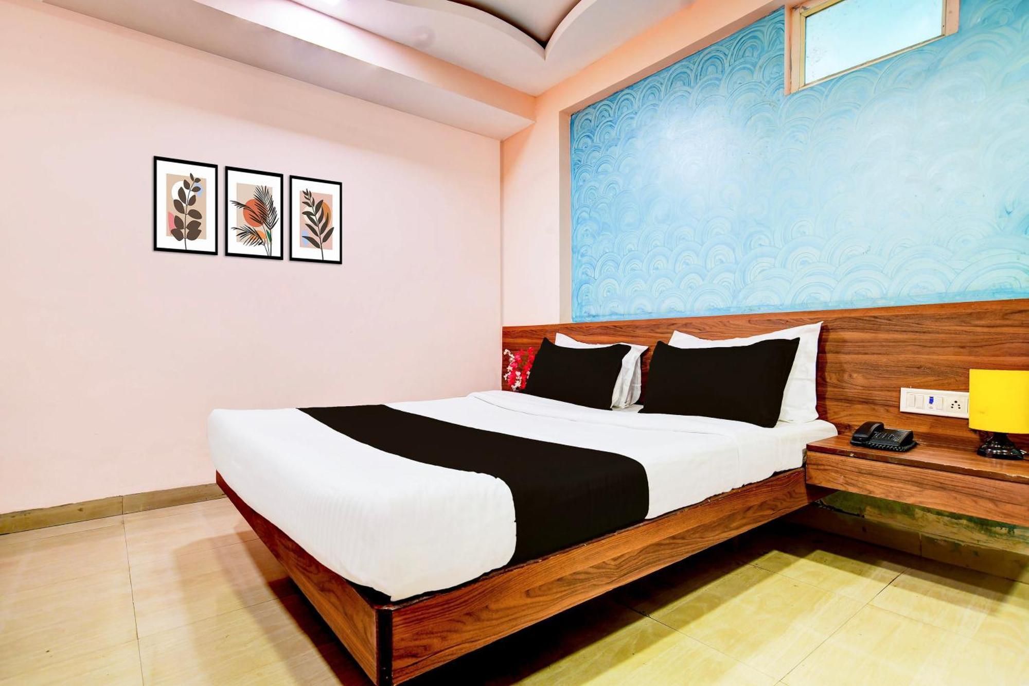 Hotel O Svl Inn Индор Екстериор снимка